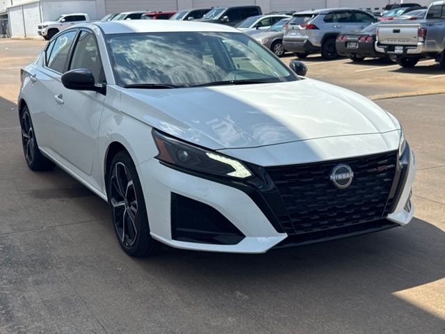 2026 Nissan Altima 2.5 SR White at Don McGill Toyota