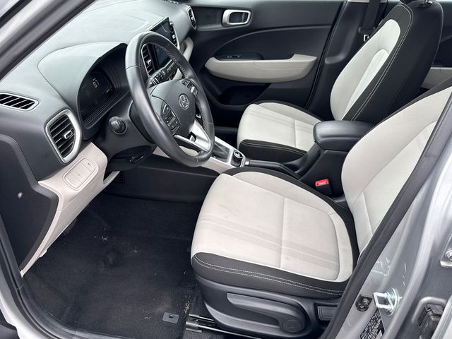 Used 2025 Hyundai Venue SUV
