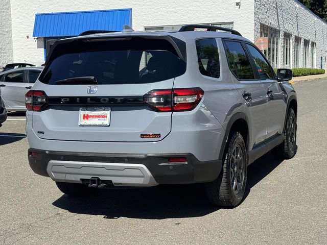 used 2025 Honda Pilot car, priced at $43,135