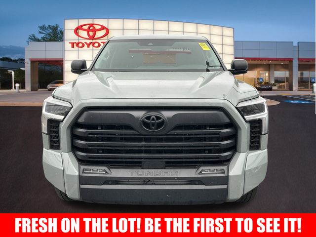 2024 Toyota Tundra SR5 2