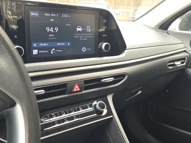 2023 Hyundai Sonata SE:167717A