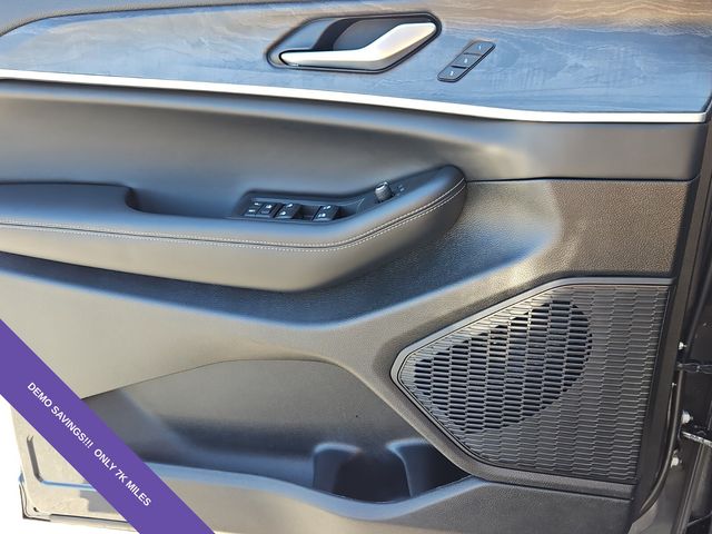 New 2025 Gray Jeep Limited image 25