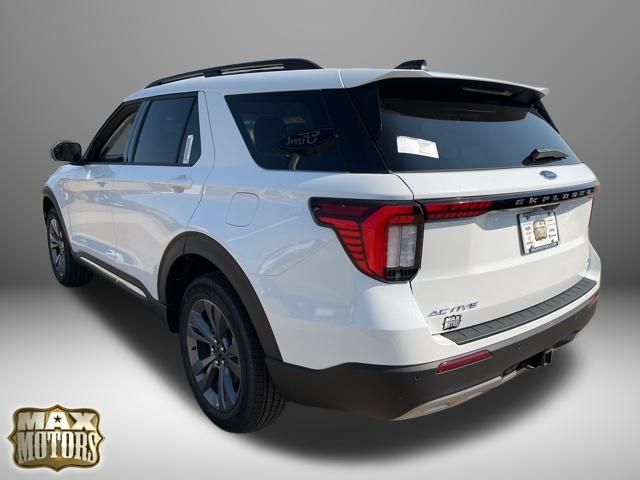 2025 Ford Explorer Active 6