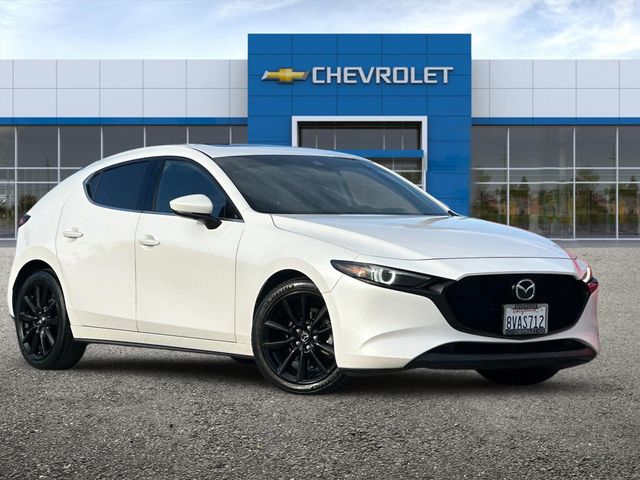 2021 Mazda Mazda3 Premium 2