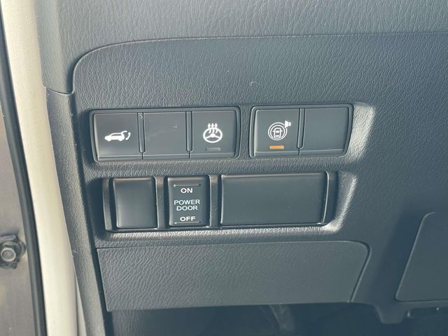 Used 2022 Gray INFINITI Premium Select image 19