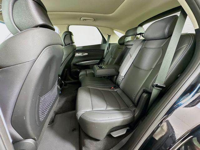 2025 Genesis GV70 Select 25