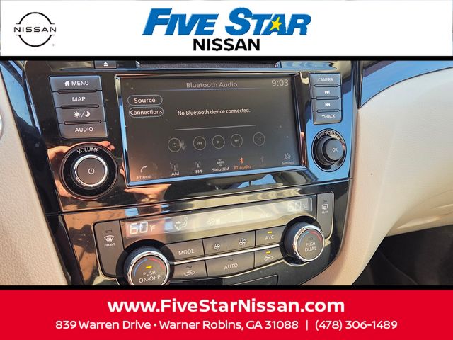 Used 2021 Blue Nissan SL image 19