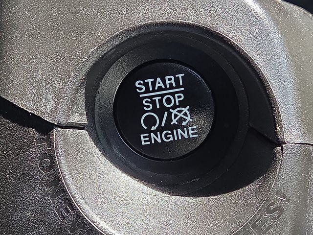 Used Car 2020 Jeep Renegade  Latitude For Sale Under $15,000 In Plainview, Texas