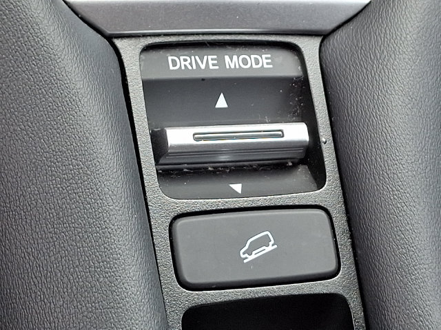 Used 2025 Honda HR-V SUV