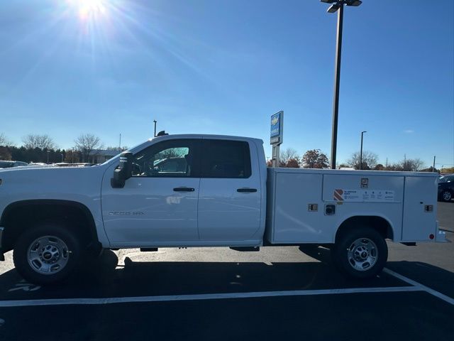 2025 Chevrolet Silverado 2500HD Work Truck photo