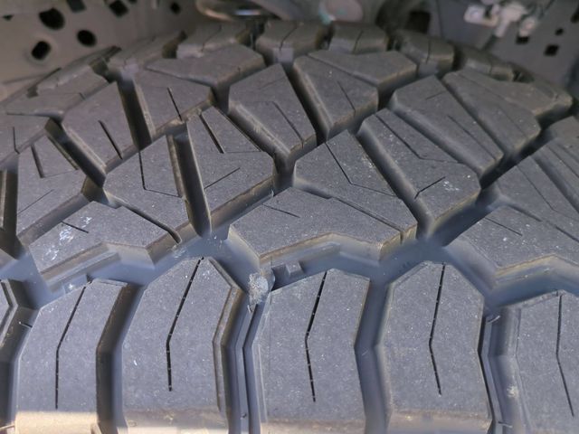 Used 2023 Gray Ford XLT image 11