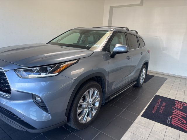 2021 Toyota Highlander Limited  at Don McGill Toyota