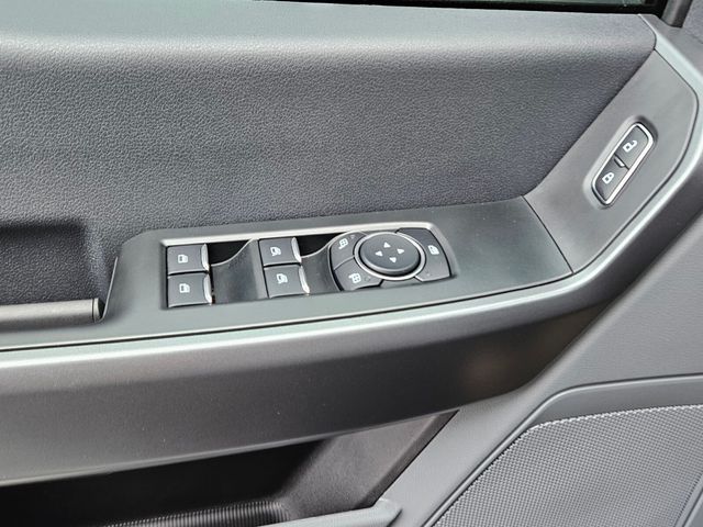 New 2026 White Ford XL image 29