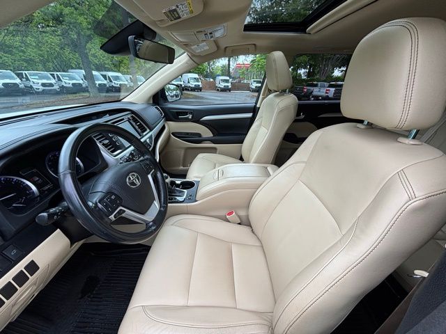 2018 Toyota Highlander XLE photo