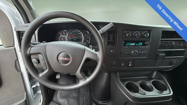 Used 2024 White GMC Work Van image 11
