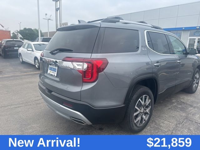2020 GMC Acadia SLE photo