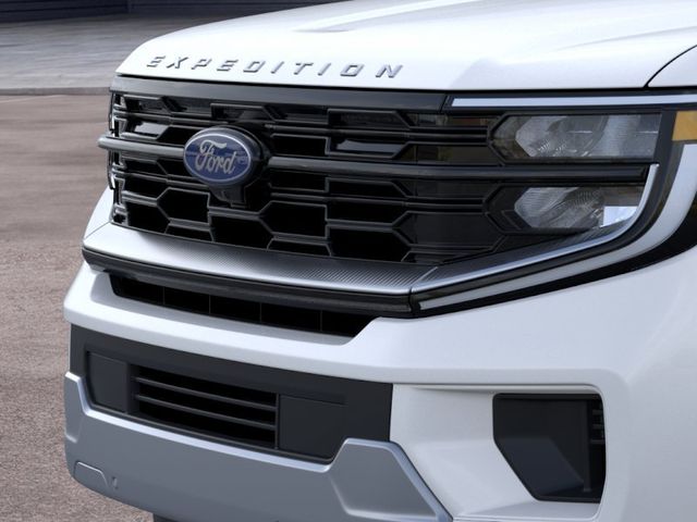 New 2026 White Ford Platinum image 18