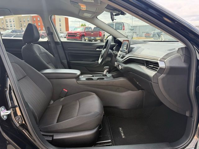 used 2025 Nissan Altima car, priced at $22,420