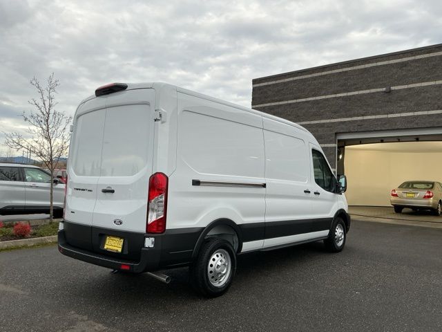 New 2026 Oxford White Ford Base image 4