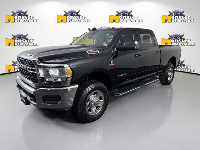 Diamond Black Crystal Pearlcoat 2022 RAM 2500 Big Horn Crew Cab 4WD Pickup Truck Four-Wheel Drive 6-Speed Automatic