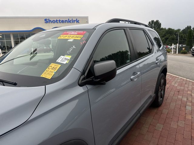Used 2023 Honda Pilot SUV