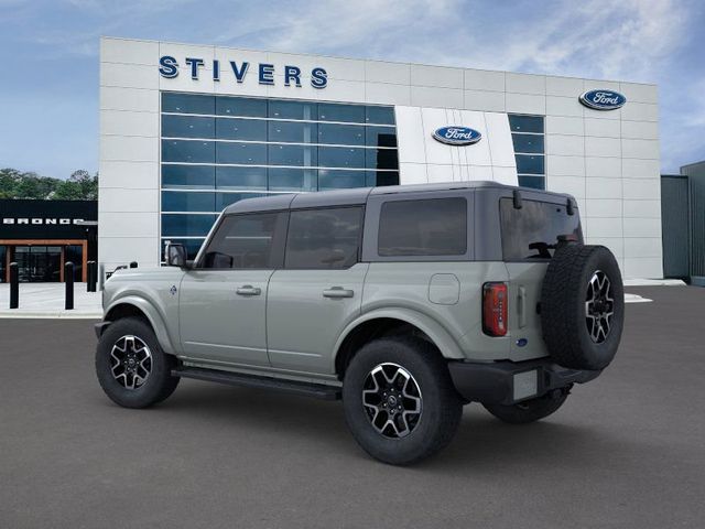 2024 Ford Bronco Outer Banks 5