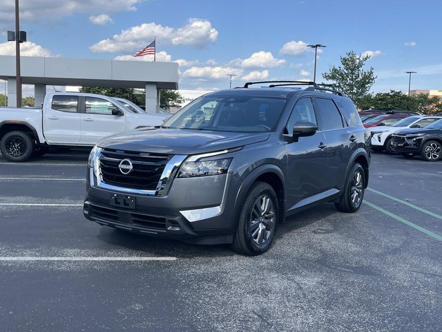  2025 Nissan Pathfinder SV FWD   