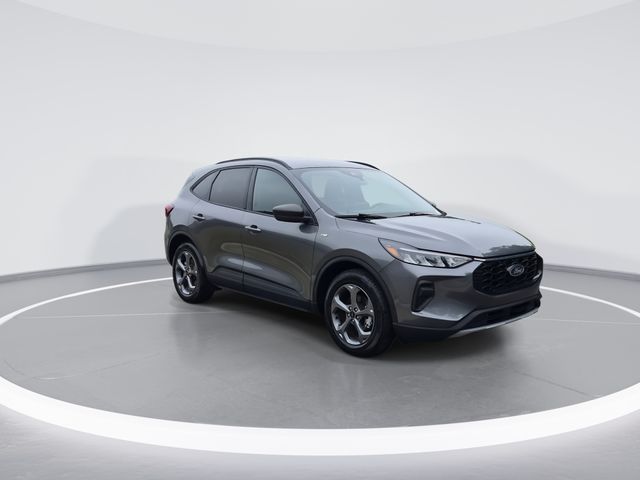 Used 2025 Gray Ford ST-Line image 2