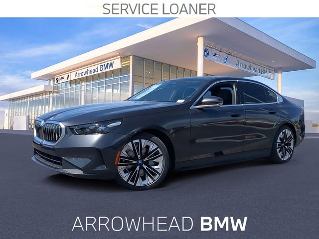 Gray (Dark Graphite Metallic) 2025 BMW i5 eDrive40 FWD Sedan Rear-Wheel Drive Automatic
