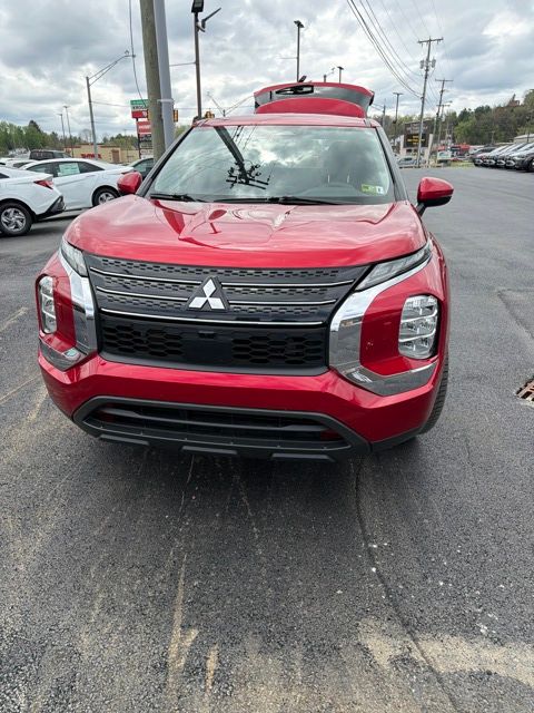 Red Diamond 2022 Mitsubishi Outlander ES S-AWC SUV / Crossover All-Wheel Drive Continuously Variable Transmission