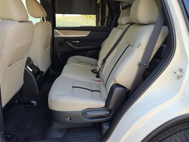 2026 Mazda CX-90 Preferred Package - Photo 16