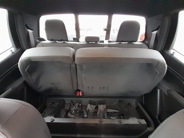 2024 Chevrolet Colorado Z71 - Photo 38