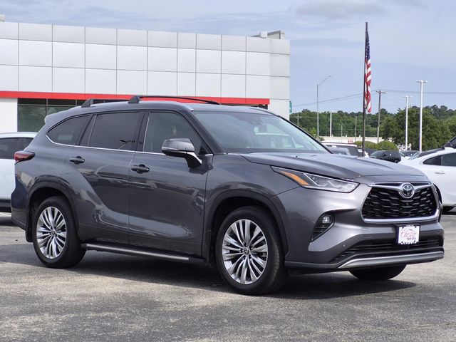 2024 Toyota Highlander Platinum FWD