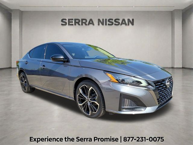 Gray (Gun Metallic) 2025 Nissan Altima Sedan All-Wheel Drive Continuously Variable Transmission