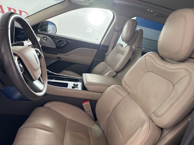 2022 Radiance Lincoln Aviator Plug-In Hybrid Grand Touring AWD SUV