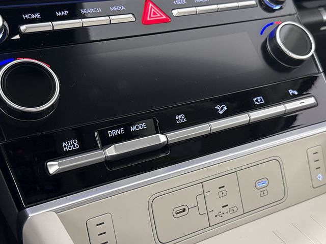 2026 Hyundai Santa Fe Limited - Photo 38