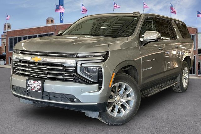 Sterling Gray Metallic 2025 Chevrolet Suburban Premier 4WD SUV / Crossover Four-Wheel Drive