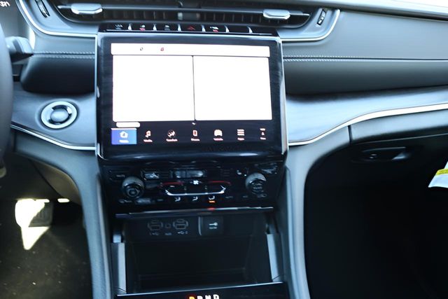 New Car 2025 Jeep Grand Cherokee  Limited For Sale Under $50,000 In Austin, Texas