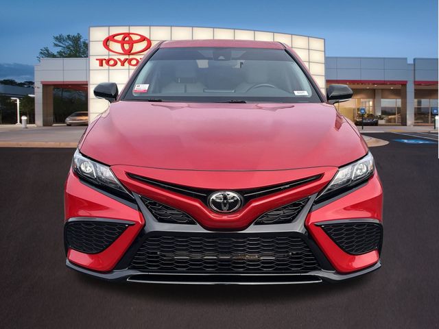 2023 Toyota Camry SE 24