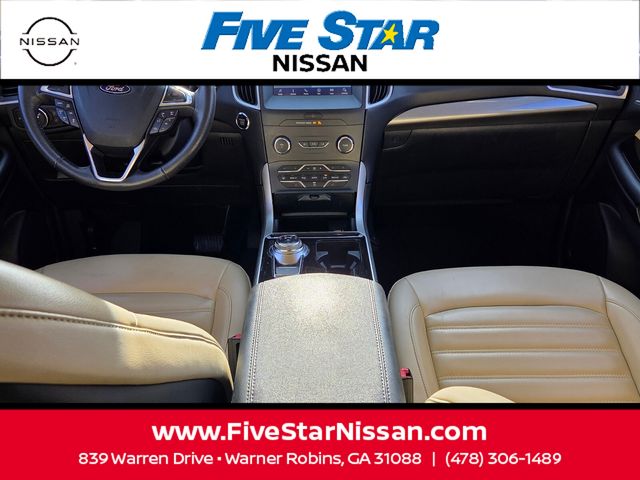 Used 2020 Red Ford SEL image 8