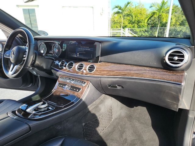 2019 Mercedes-Benz E-Class E 450 25