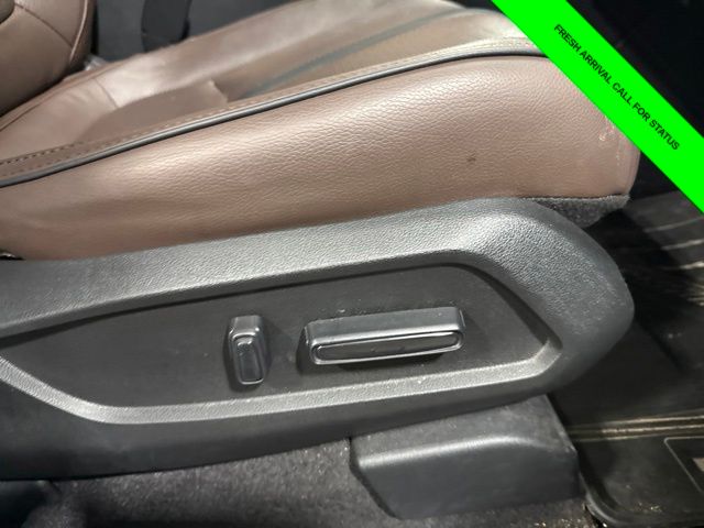 Certified Used 2024 Platinum White Pearl Honda Elite image 17