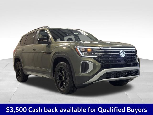 Avocado Green Pearl 2026 Volkswagen Atlas SUV / Crossover All-Wheel Drive 8-Speed Automatic