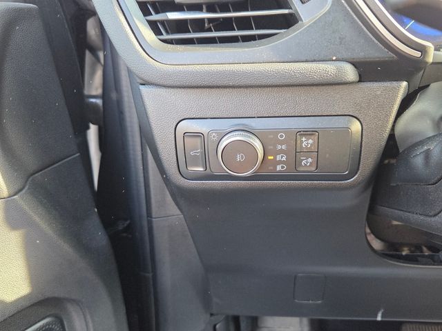 Used 2021 Gray Ford SEL image 26