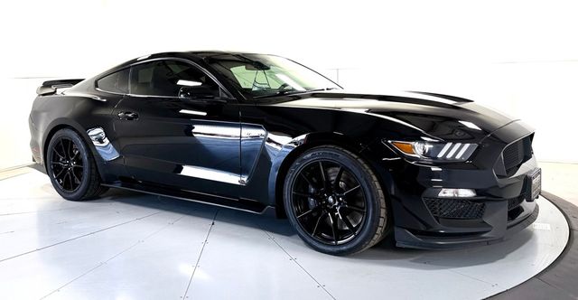 2019 Ford Mustang Shelby GT350 Fastback RWD