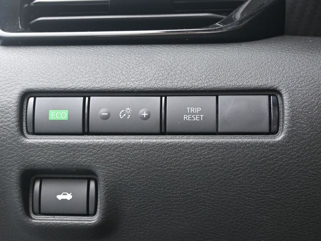 2025 Nissan Sentra SR - Photo 16