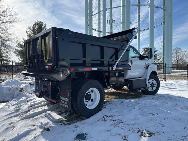 2025 Ford F-650 Super Duty 