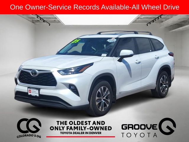 Pearl 2025 Toyota Highlander Hybrid SUV / Crossover All-Wheel Drive Continuously Variable Transmission