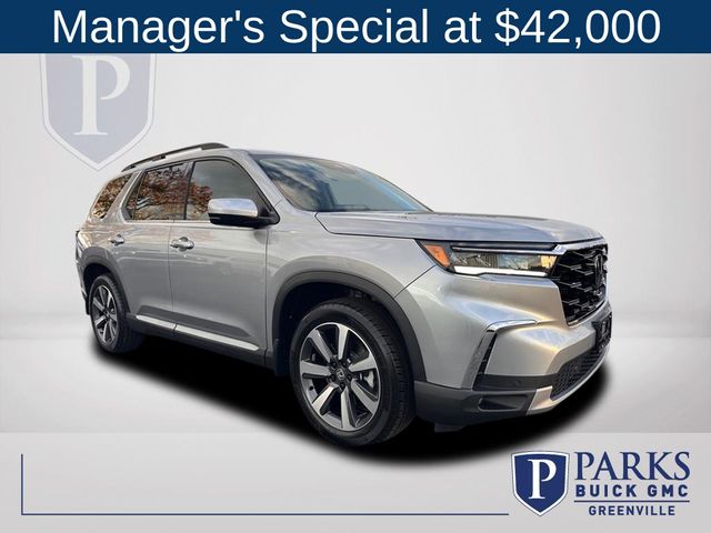 2025 Honda Pilot Touring FWD