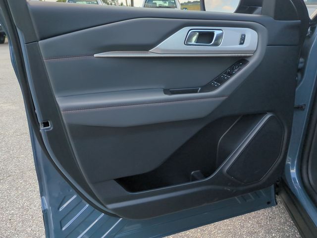 New 2026 Vapor Blue Metallic Ford Active image 13